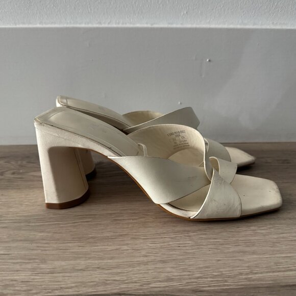 Zara Block Heel Cream/White Leather Twist Sandals - Picture 4 of 7
